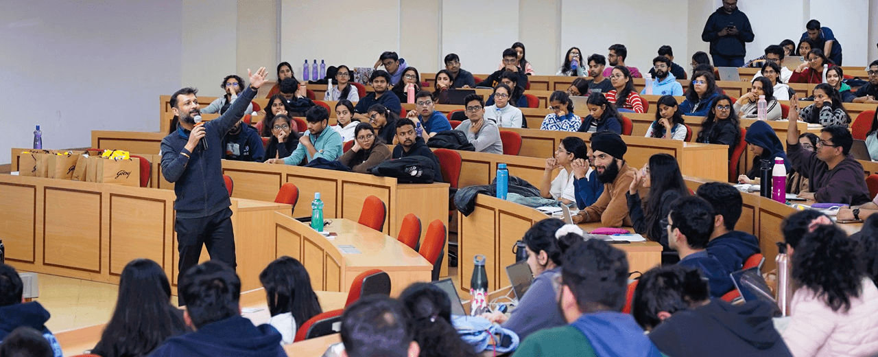 The business<br /> management trainee<br /> programme